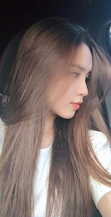 丰满岳跪趴高撅肥臀