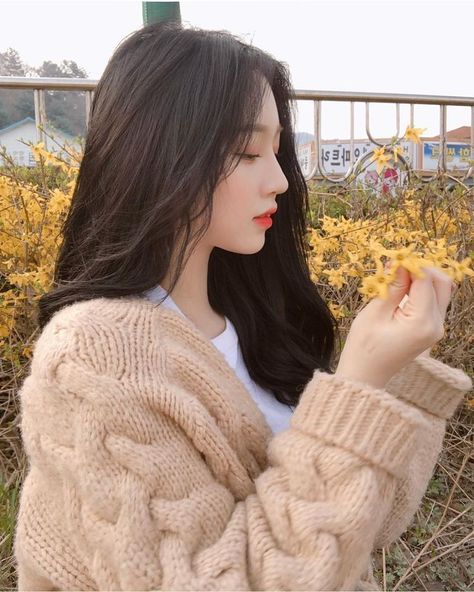 善良的的女愁书
